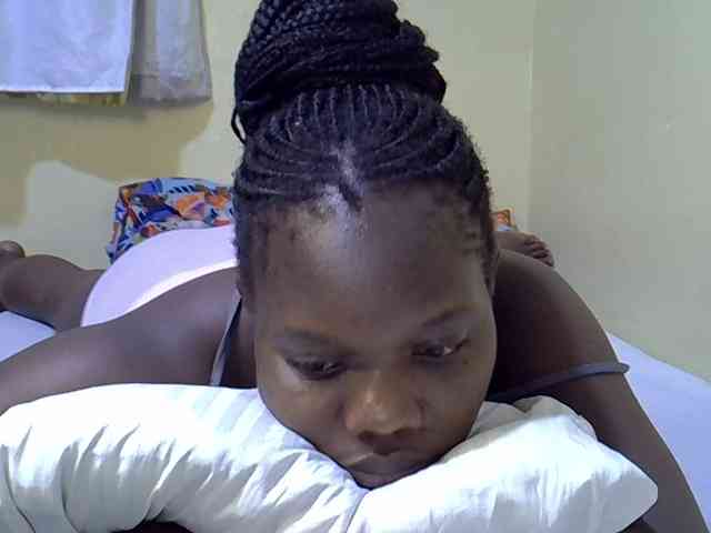 Sweet-Tiffany webcam