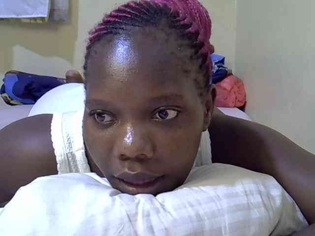 Sweet-Tiffany webcam