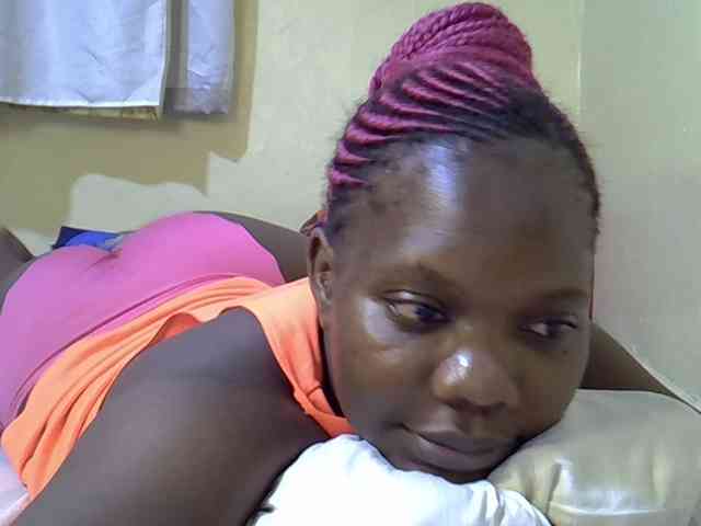 Sweet-Tiffany webcam