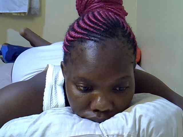 Sweet-Tiffany webcam