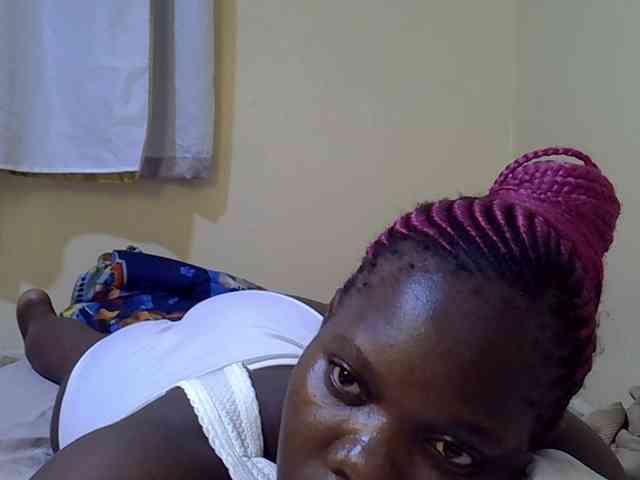 Sweet-Tiffany webcam
