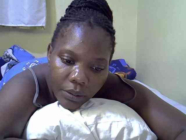 Sweet-Tiffany webcam