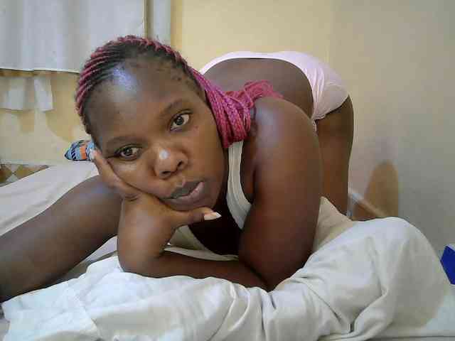Sweet-Tiffany webcam