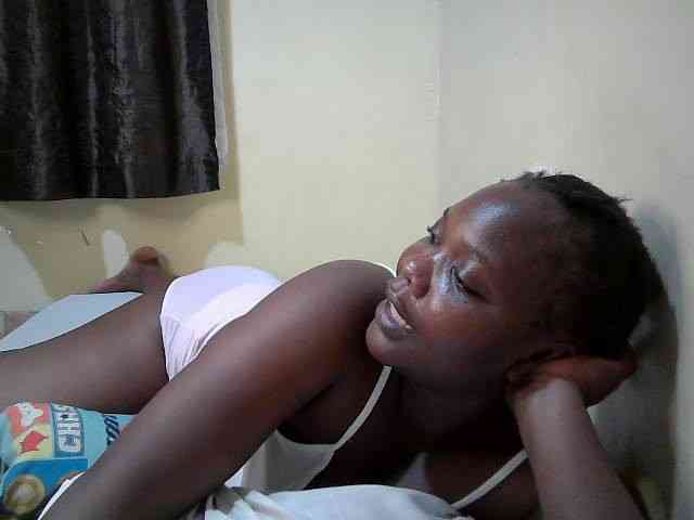 Sweet-Tiffany webcam