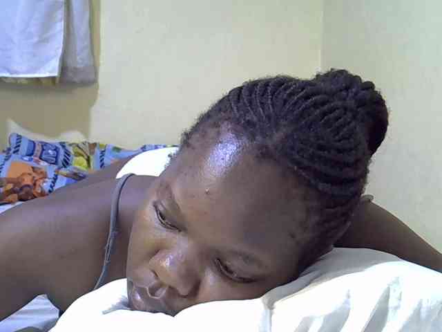 Sweet-Tiffany webcam