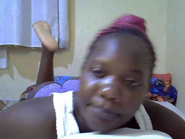 Sweet-Tiffany webcam
