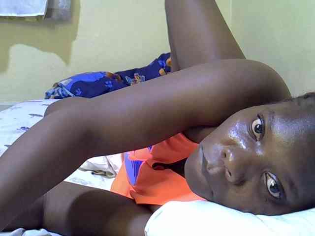 Sweet-Tiffany webcam
