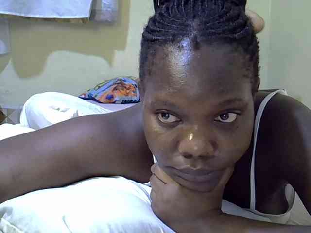 Sweet-Tiffany webcam