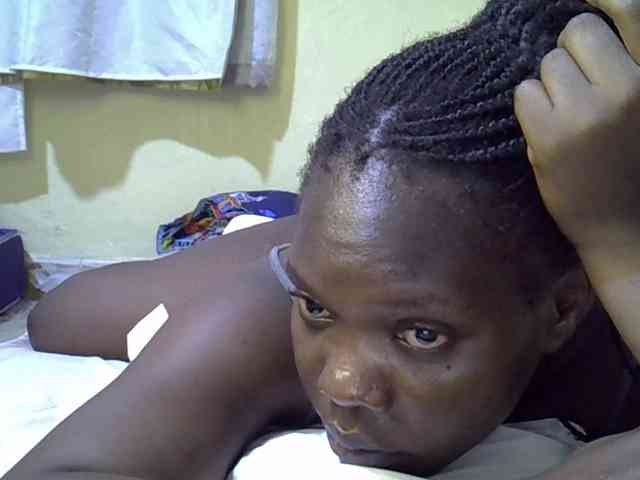 Sweet-Tiffany webcam