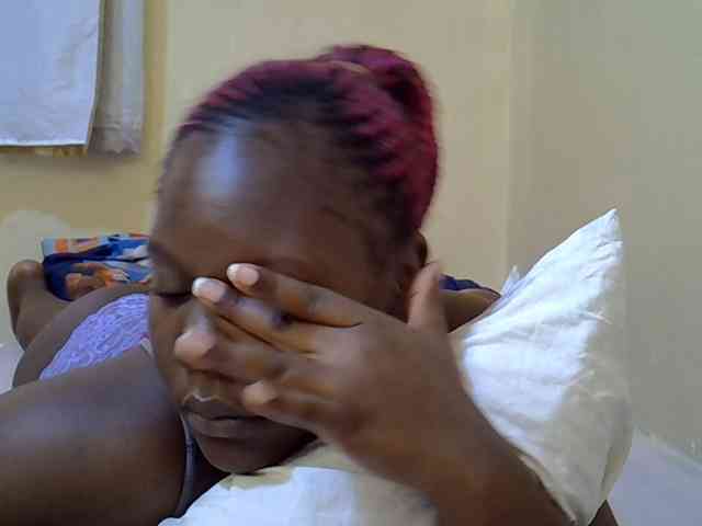 Sweet-Tiffany webcam