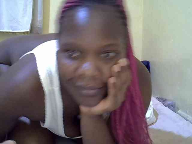 Sweet-Tiffany webcam