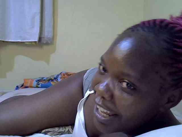 Sweet-Tiffany webcam