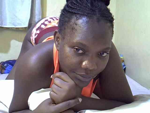 Sweet-Tiffany webcam