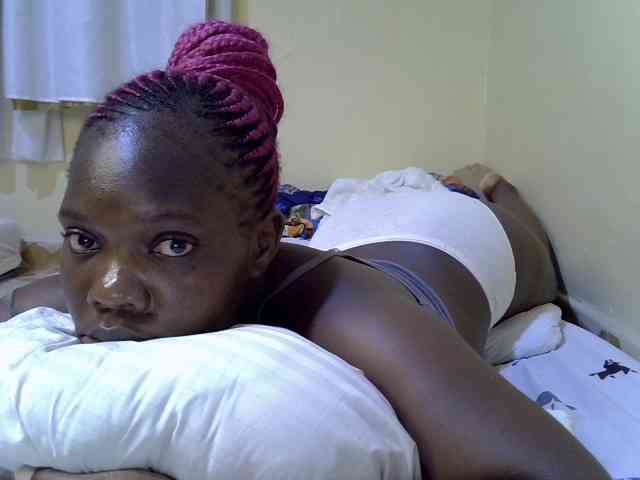 Sweet-Tiffany webcam
