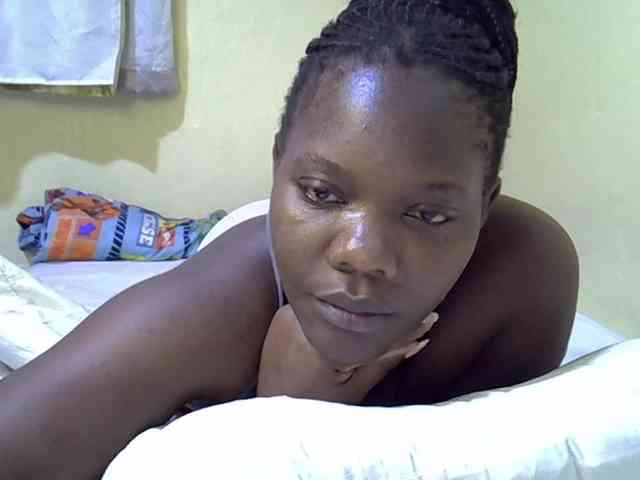 Sweet-Tiffany webcam