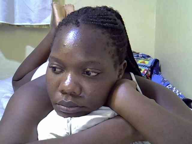 Sweet-Tiffany webcam