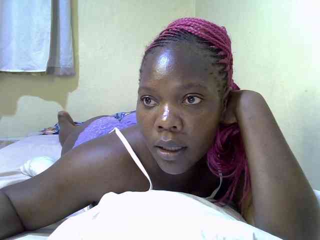 Sweet-Tiffany webcam