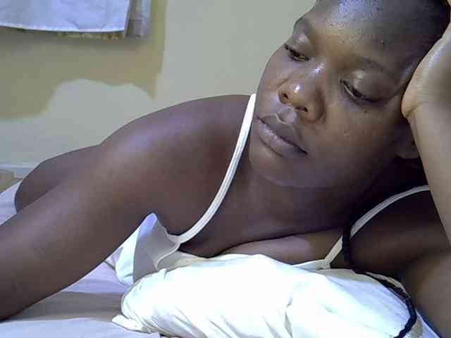 Sweet-Tiffany webcam