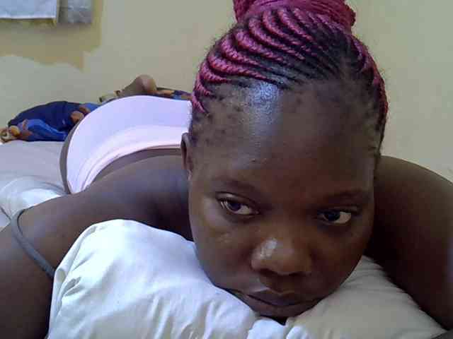 Sweet-Tiffany webcam