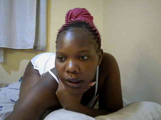 Sweet-Tiffany webcam