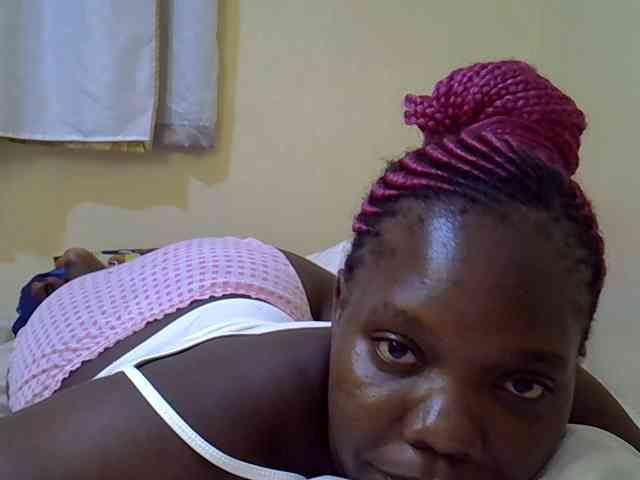 Sweet-Tiffany webcam