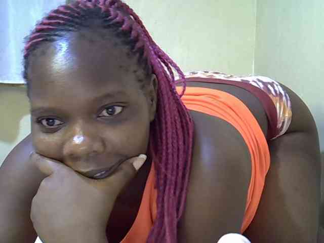 Sweet-Tiffany webcam