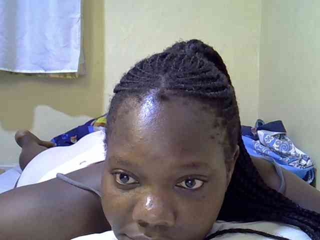 Sweet-Tiffany webcam