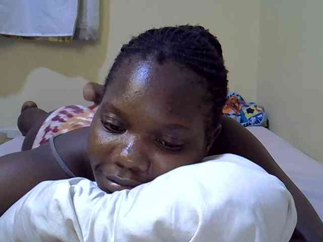 Sweet-Tiffany webcam