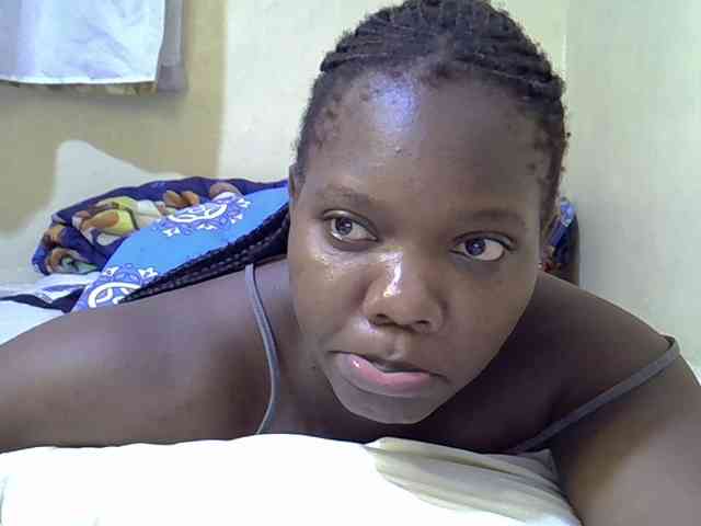 Sweet-Tiffany webcam