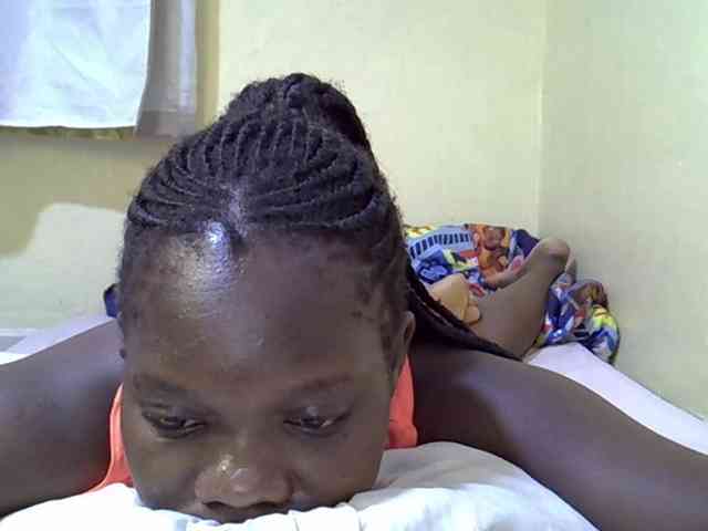 Sweet-Tiffany webcam