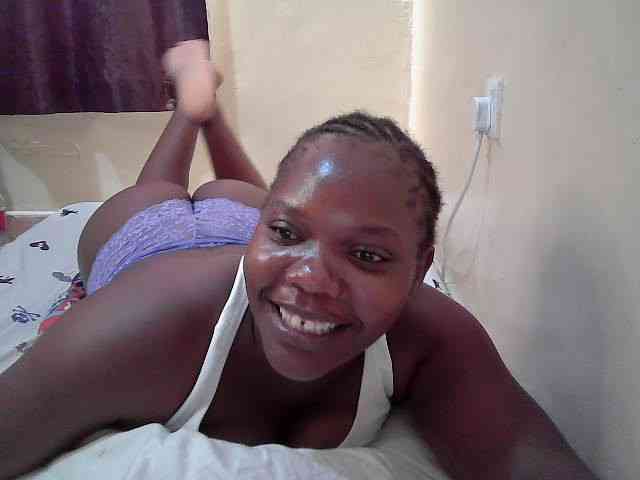Sweet-Tiffany webcam