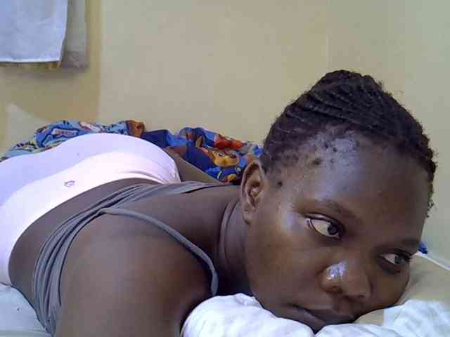 Sweet-Tiffany webcam