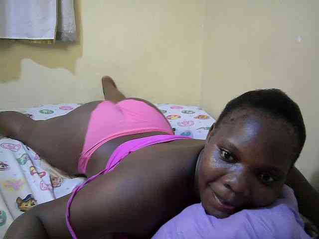 Sweet-Tiffany webcam