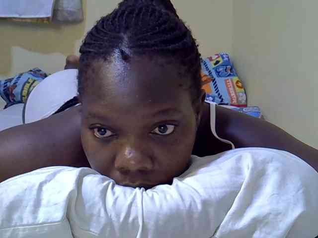 Sweet-Tiffany webcam