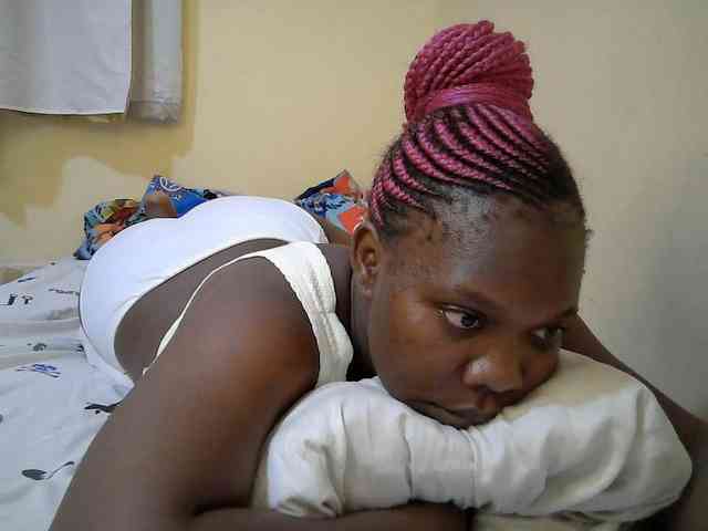 Sweet-Tiffany webcam