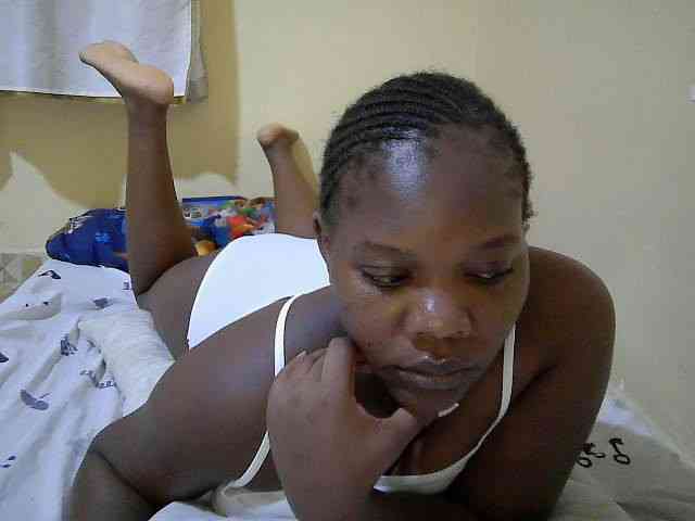 Sweet-Tiffany webcam