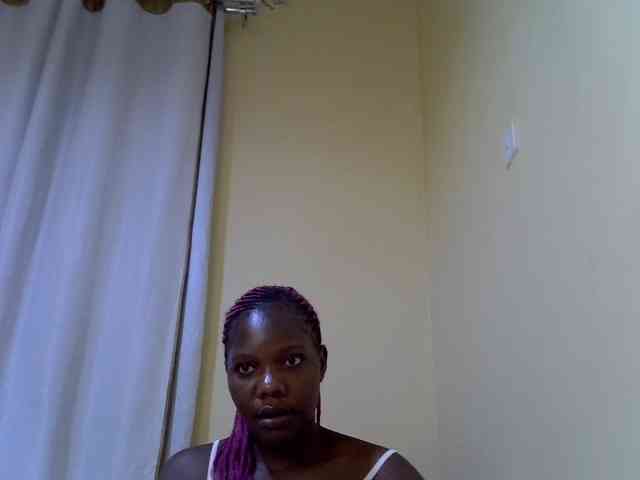 Sweet-Tiffany webcam