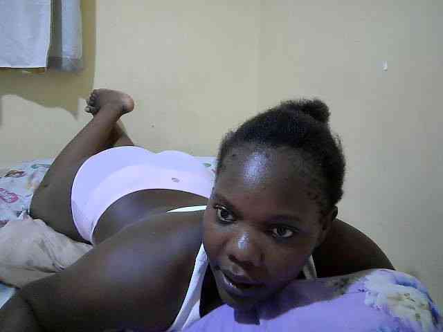 Sweet-Tiffany webcam