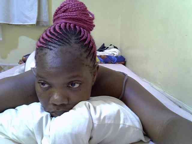 Sweet-Tiffany webcam