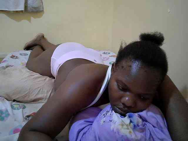 Sweet-Tiffany webcam