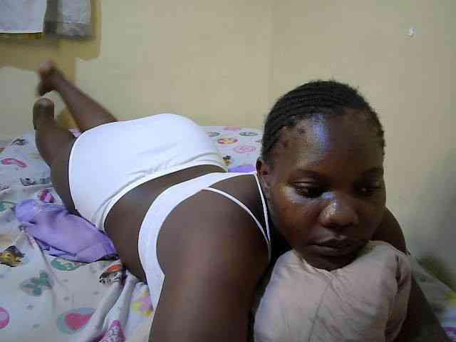 Sweet-Tiffany webcam