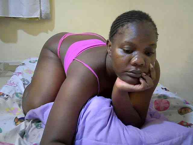 Sweet-Tiffany webcam