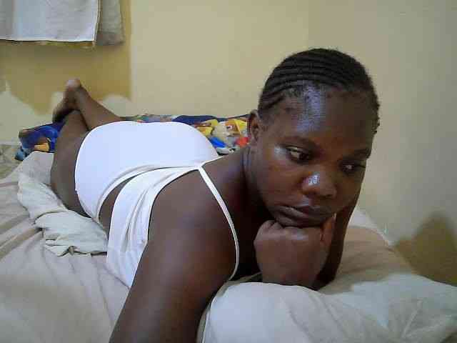 Sweet-Tiffany webcam