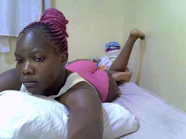Sweet-Tiffany webcam