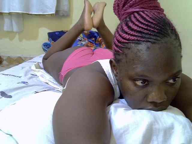 Sweet-Tiffany webcam
