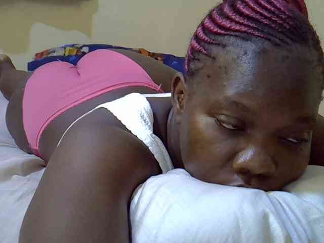 Sweet-Tiffany webcam