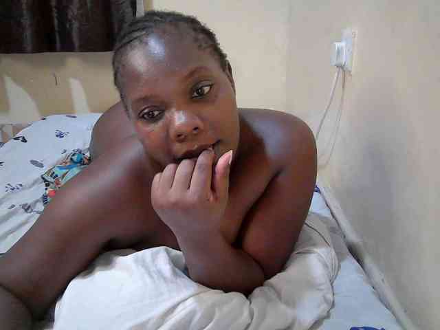 Sweet-Tiffany webcam