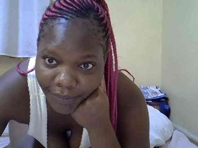 Sweet-Tiffany webcam