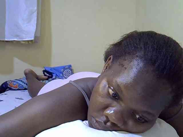 Sweet-Tiffany webcam
