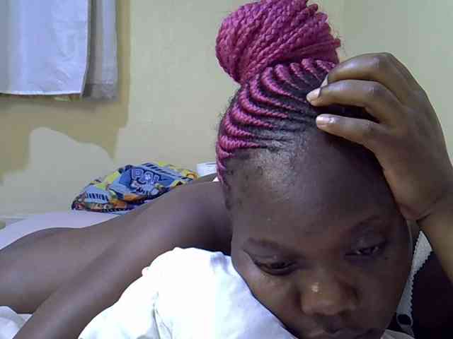 Sweet-Tiffany webcam